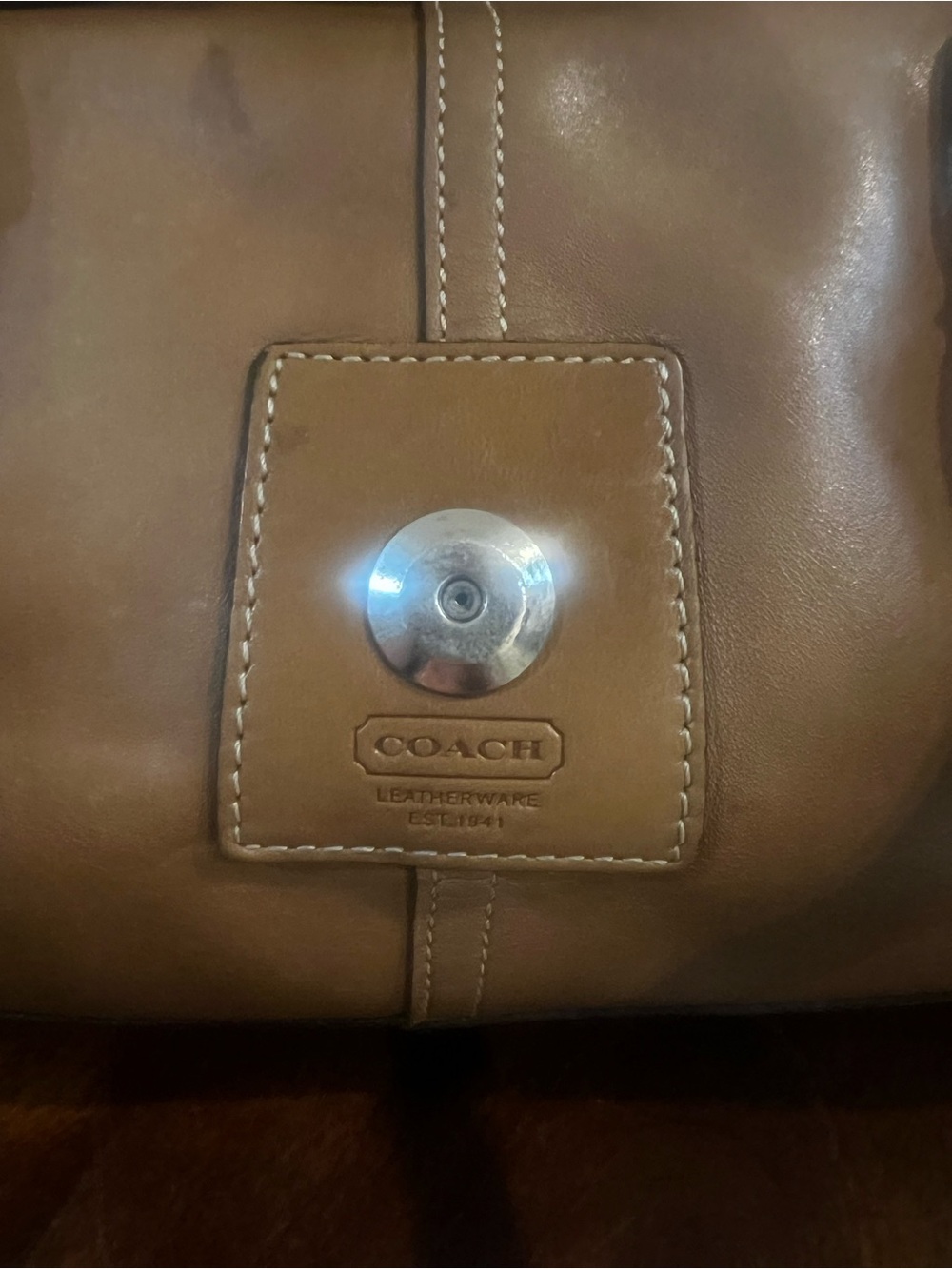 VINTAGE Coach Soho Hampton Flap Bag Tan Leather Large Buckle Satchel 9550 Y2K - Picture 5 of 6